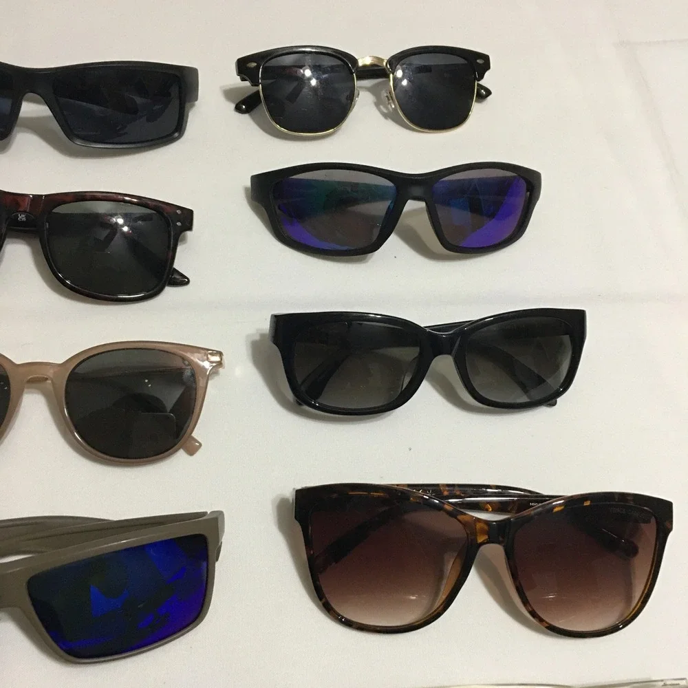 Lot of 17 Sunglasses Mixed Brands Unisex OS Multisize Multicolor Assorted Styles